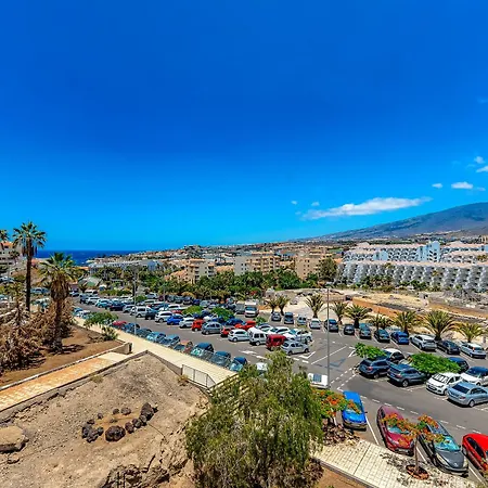 Orlando Wave * Costa Adeje